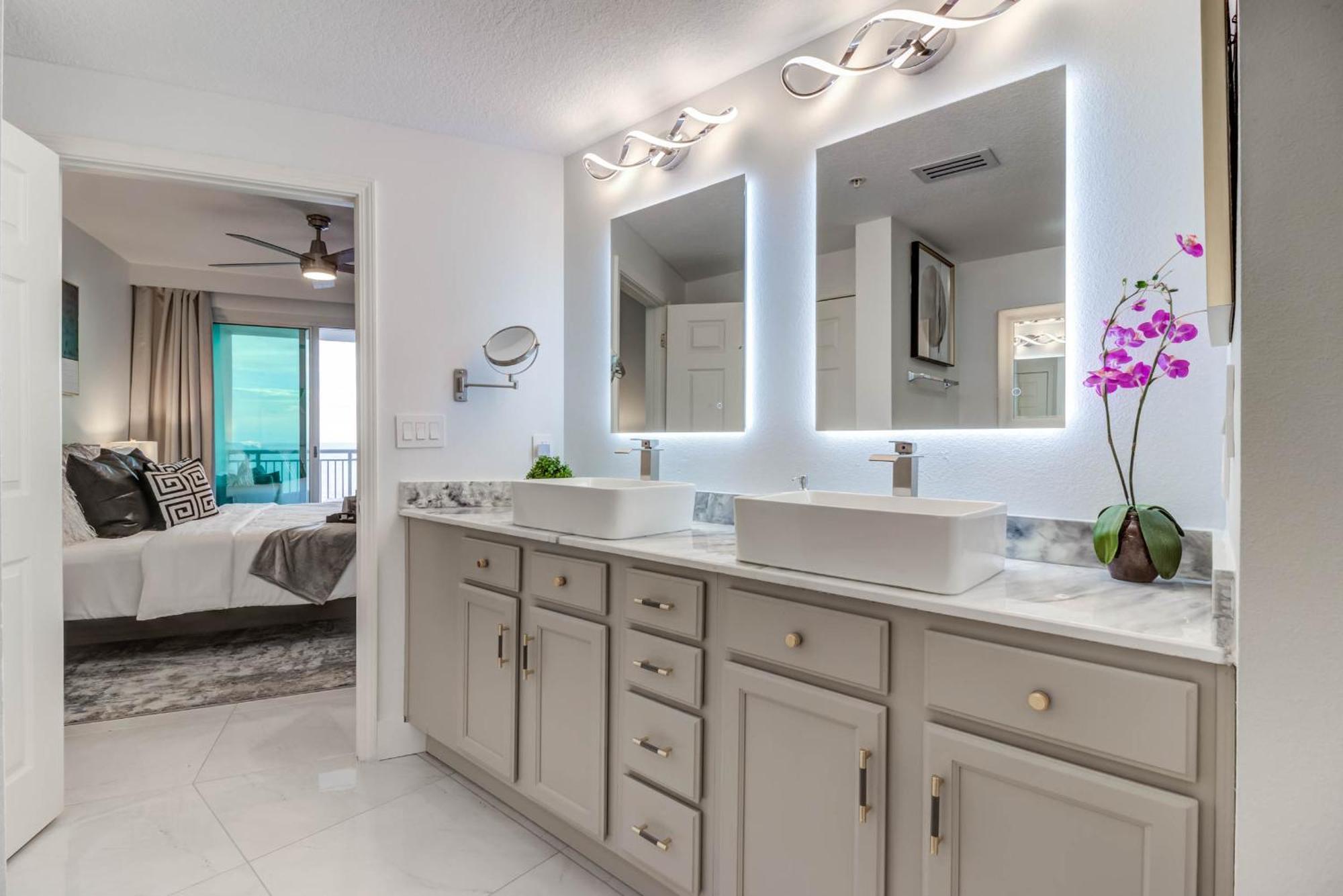 Gorgeous Oceanview 3Br Luxury Condo - Latitude Gulfport Bagian luar foto