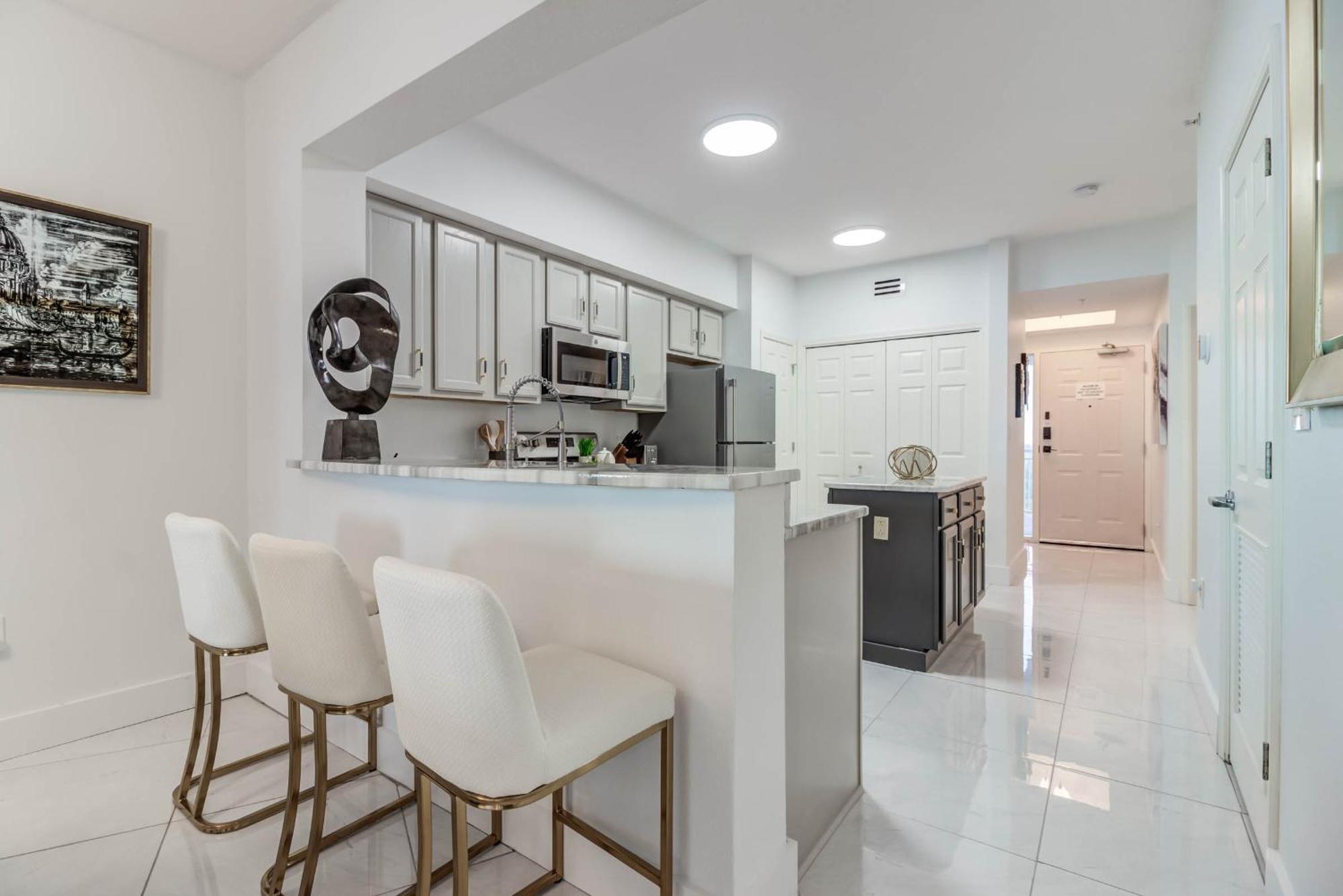 Gorgeous Oceanview 3Br Luxury Condo - Latitude Gulfport Bagian luar foto