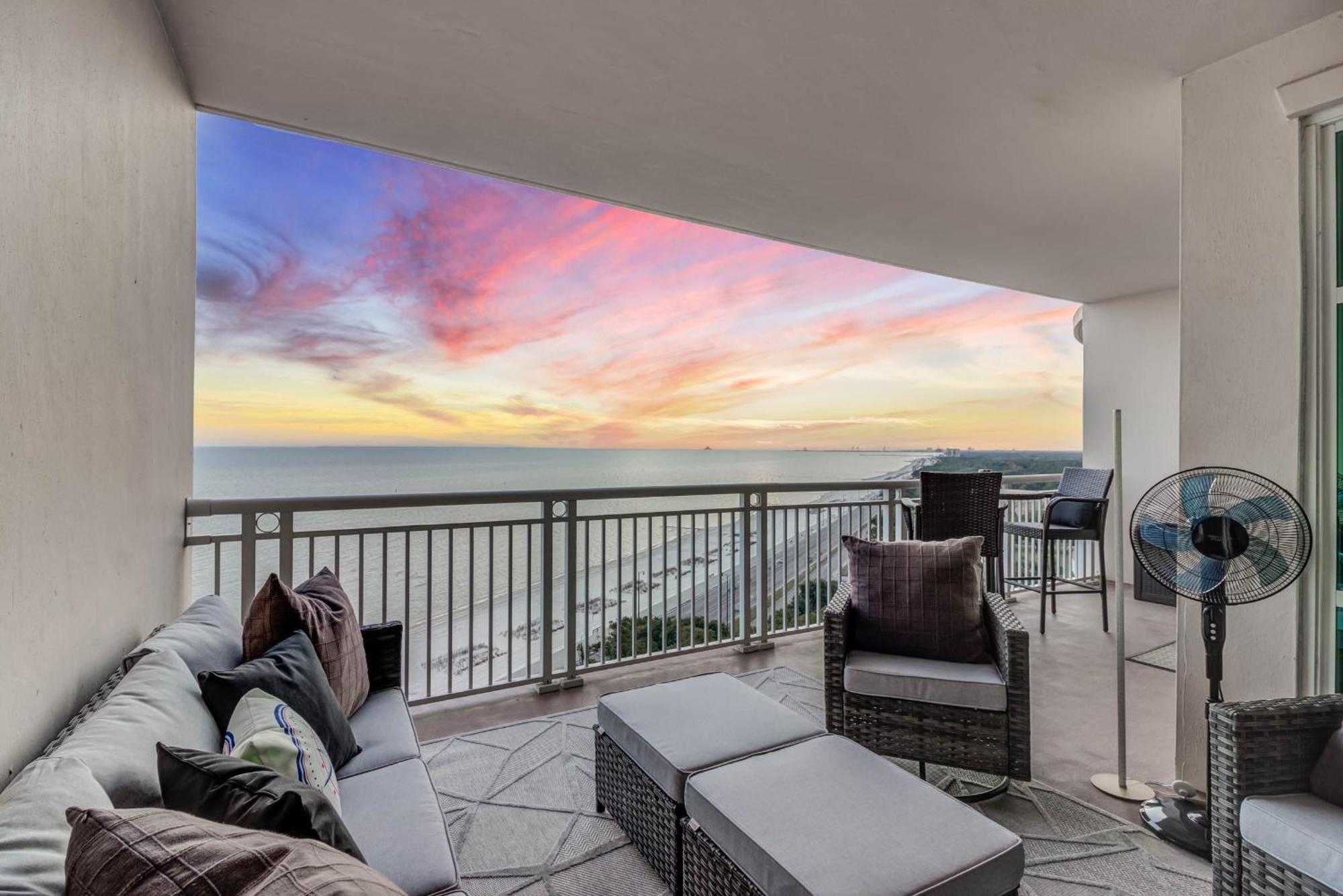 Gorgeous Oceanview 3Br Luxury Condo - Latitude Gulfport Bagian luar foto