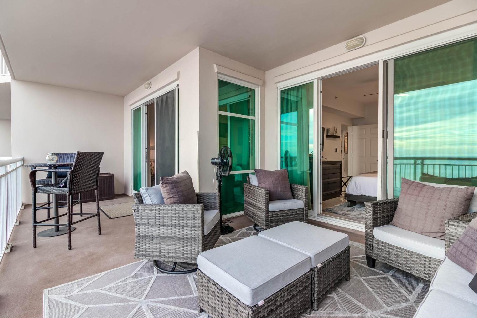 Gorgeous Oceanview 3Br Luxury Condo - Latitude Gulfport Bagian luar foto